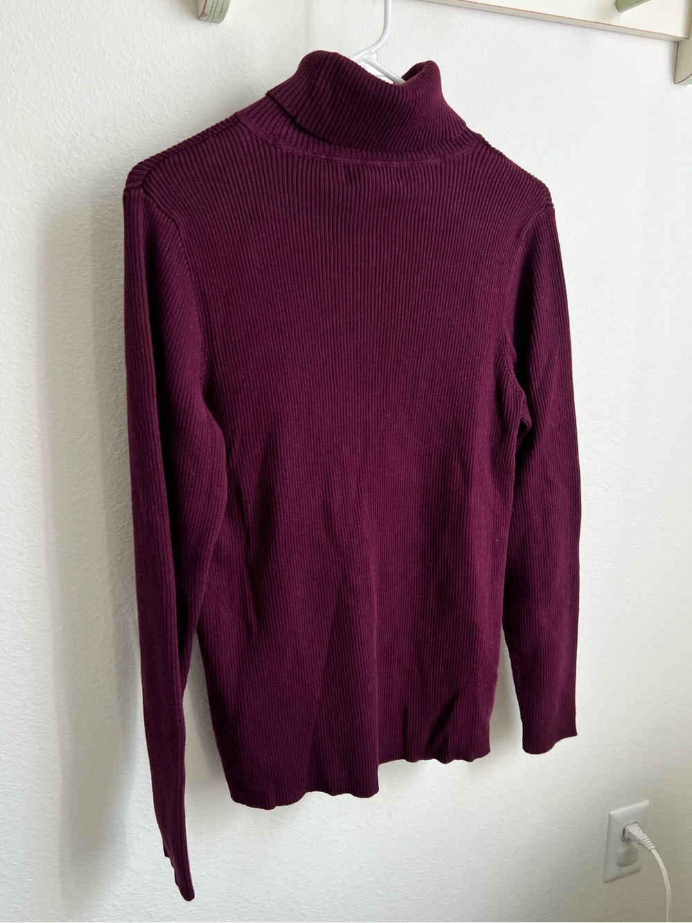 Ralph Lauren Plum Ribbed Turtleneck Sweater - Picture 6 of 6